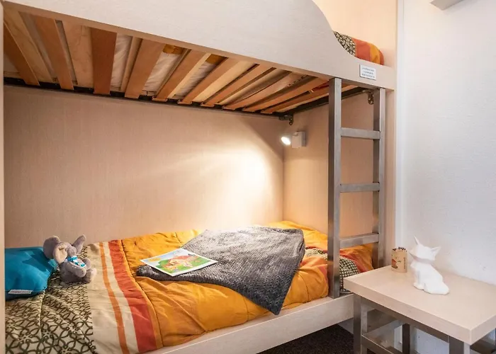 Vanoise 167 By Interhome Daire Val Thorens